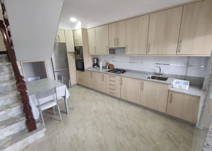 Casa Chouza Эсаро